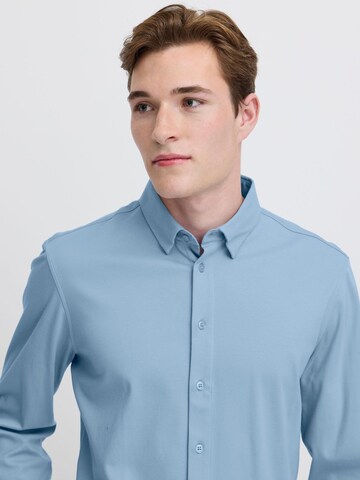Casual Friday - Ajuste regular Camisa 'Arthur ' en azul