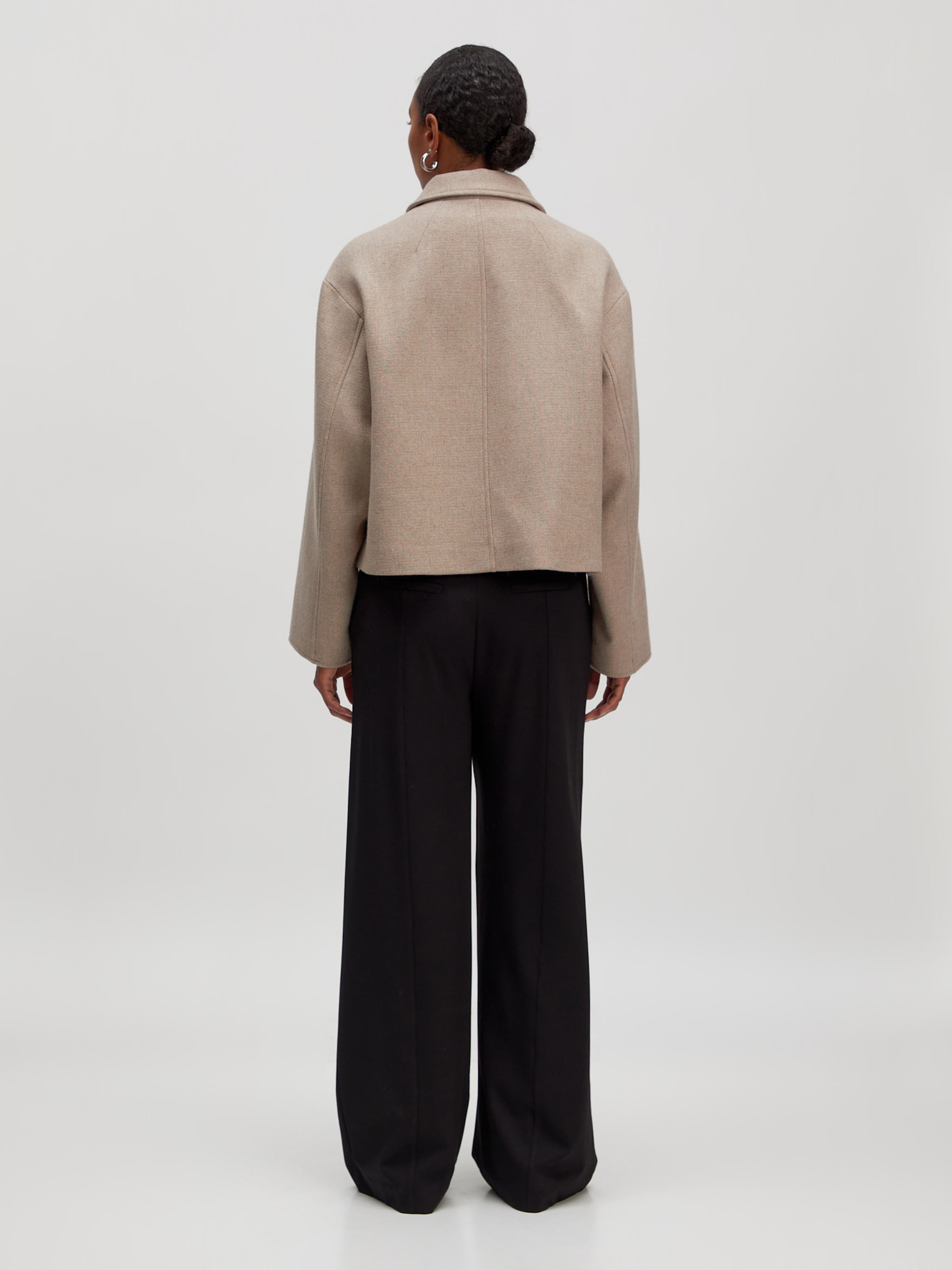 EDITED Produkte Jacke 'Jen Wool' taupe