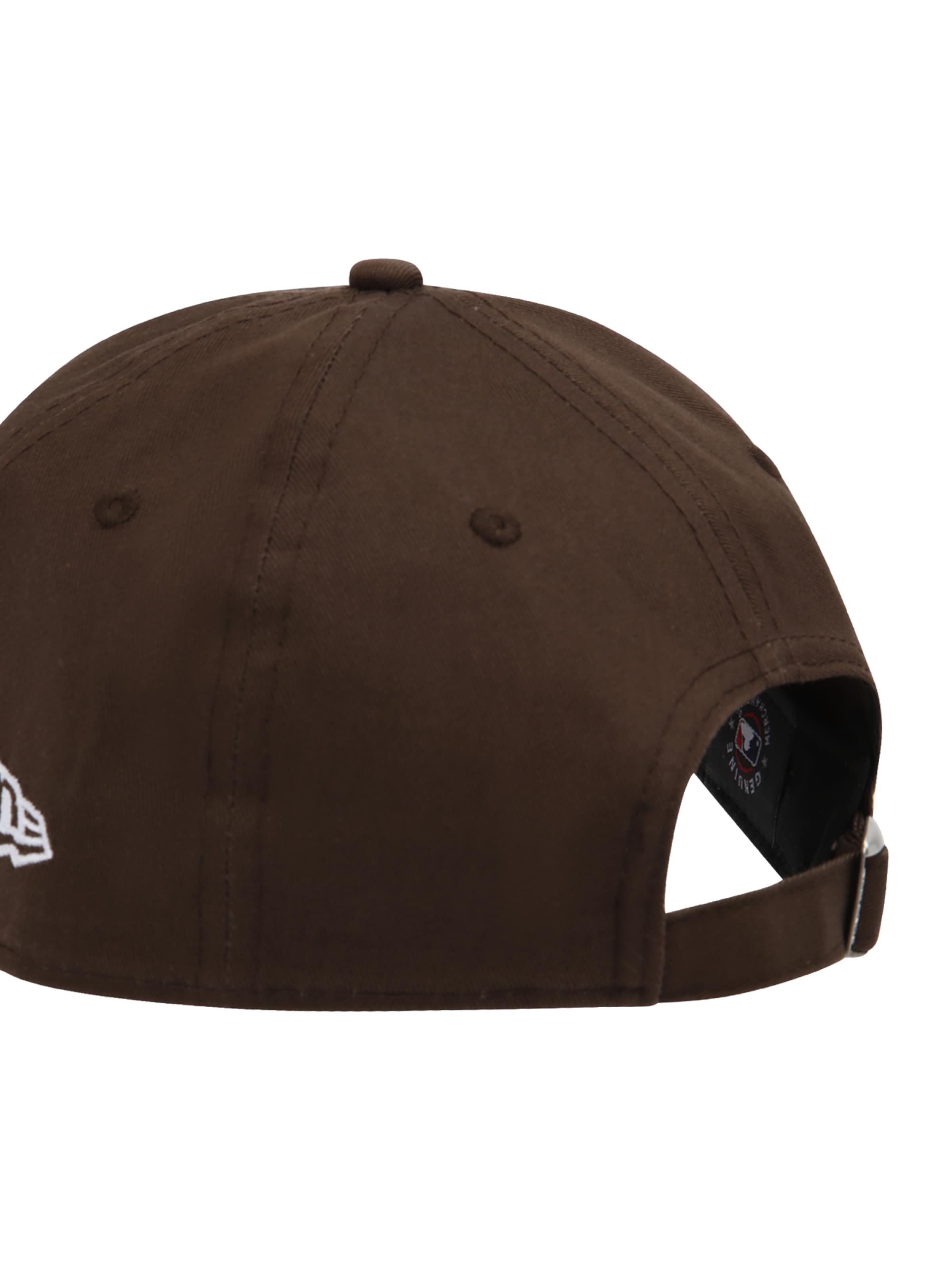 NEW ERA Cap 'LEAGUE ESS 9TWENTY NEYYAN' in Brown