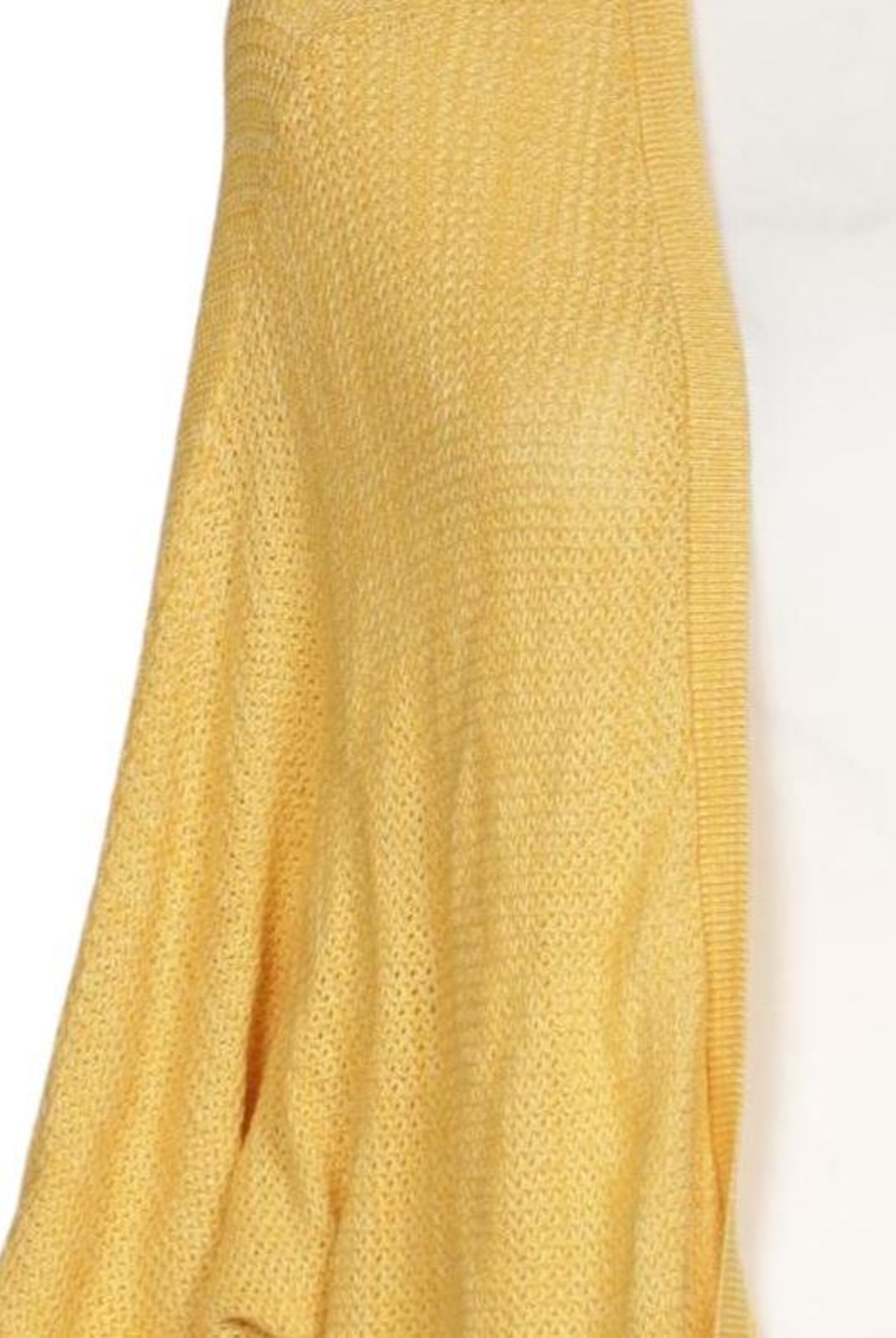 TRIANGLE Sweater & Cardigan in 7XL in Yellow