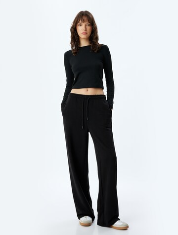 Koton Wide leg Broek in Zwart