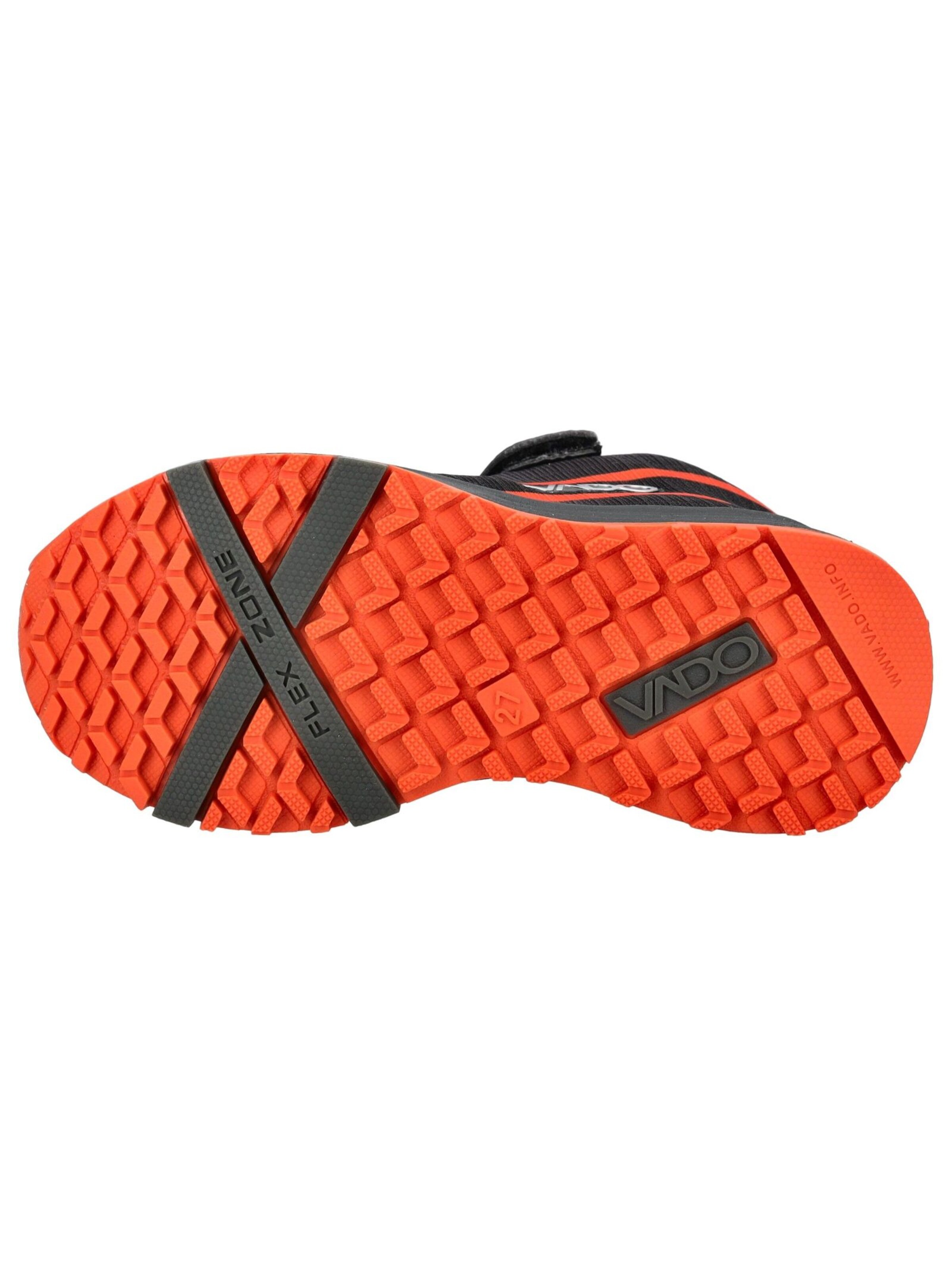 Vado Sneakers in Black