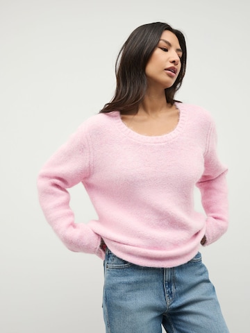 Next Neulepaita värissä vaaleanpunainen