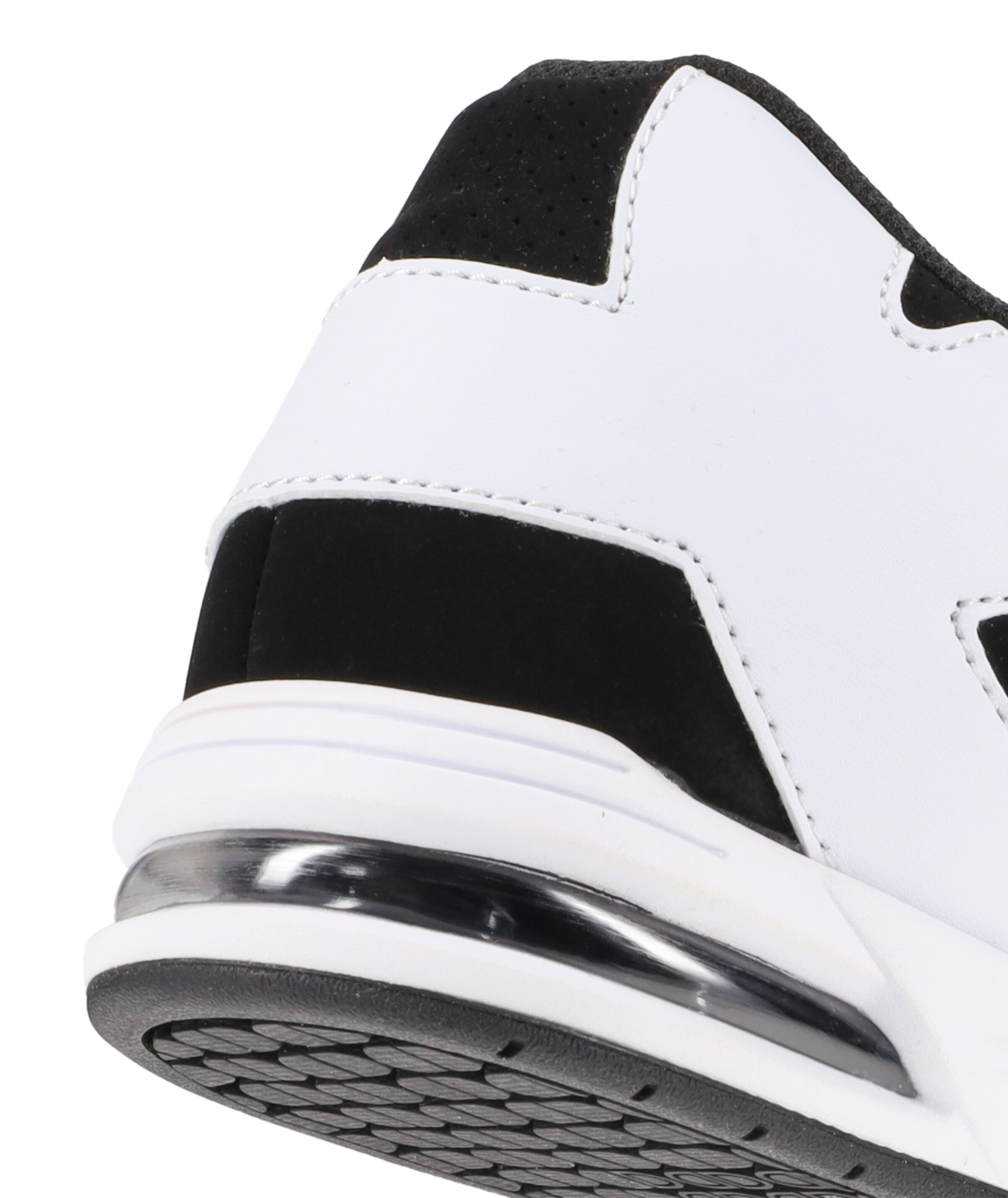 DC Shoes Sneakers in Black