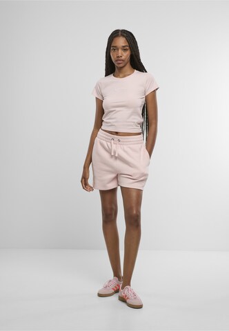 Regular Pantalon 'Essential' Karl Kani en rose