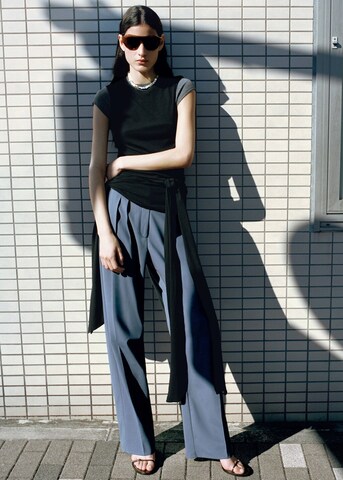 MANGO Regular Pants 'Uma' in Blue: front