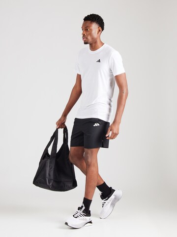 regular Pantaloni sportivi 'Gym+' di ADIDAS PERFORMANCE in nero