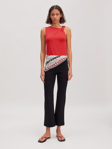 EDITED Top 'Wiebke' in Red