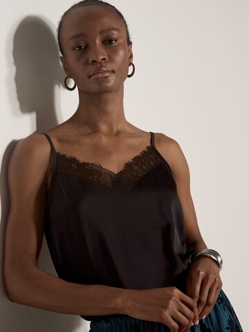 Apricot Top ' ' in Black