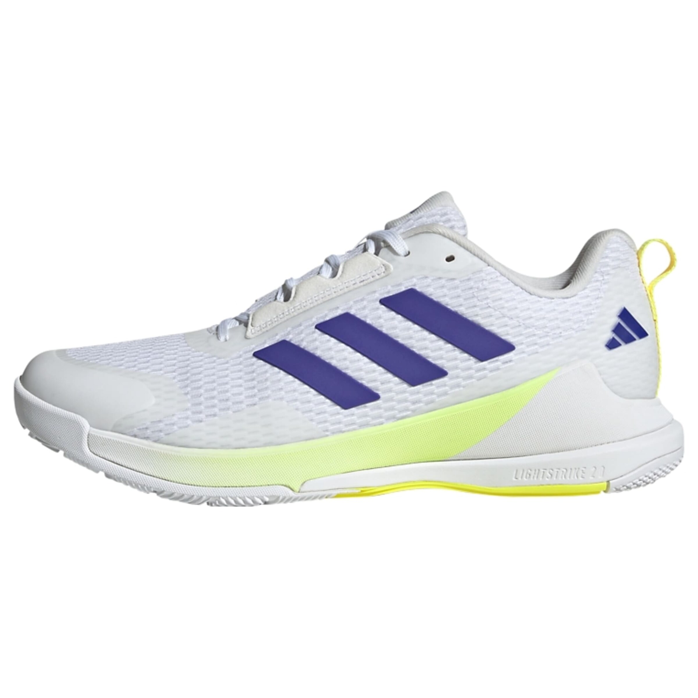 ADIDAS PERFORMANCE Sportschoen 'Novaflight 2' in Wit: voorkant