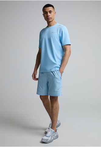 MONTERRAIN Regular Sportshorts 'Form Woven' in Blau
