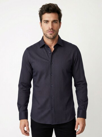 Coupe regular Chemise DESOTO en bleu : devant