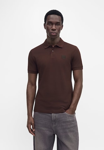 BOSS - Camisa 'Passenger' em castanho