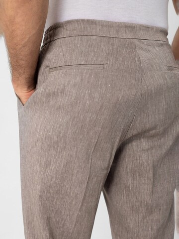 Antioch Tapered Pleat-front trousers in Grey