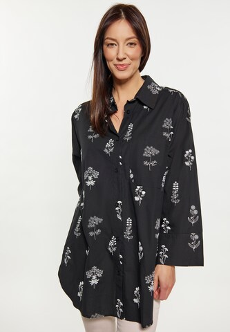 Usha Blouse in Black: front