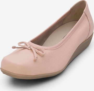 VITAFORM Ballet Flats in Pink: front