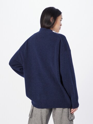 WEEKDAY Sweter w kolorze niebieski