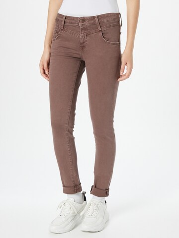 Mavi Skinny Jeans 'Adriana' i brun: framsida