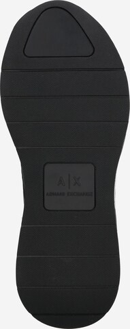 ARMANI EXCHANGE Низкие кроссовки в Белый