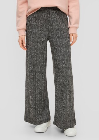 QS Wide leg Pants in Grey: front