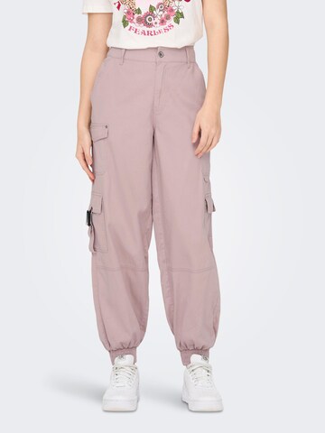 ONLY Tapered Cargo Pants 'STINE' in Pink: front