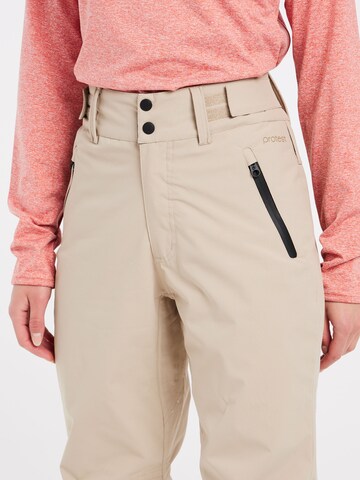 PROTEST Regular Sportbroek 'CINNAMON' in Bruin