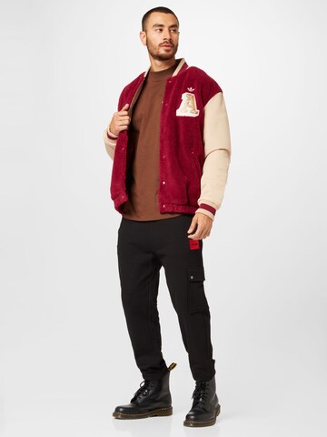 Giacca di mezza stagione 'Varsity' di ADIDAS ORIGINALS in rosso