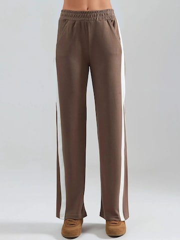 Wide leg Pantaloni di Hiccup in marrone