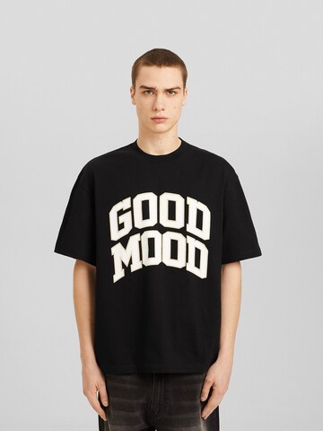 T-Shirt Bershka en noir : devant