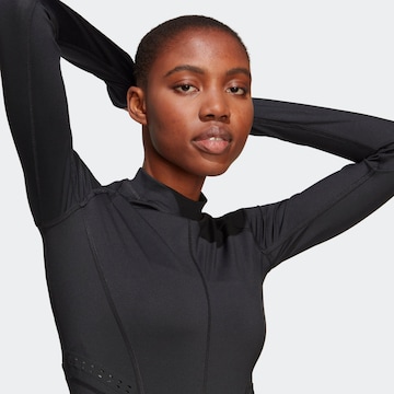 Tricou funcțional 'True Purpose' de la ADIDAS BY STELLA MCCARTNEY pe negru