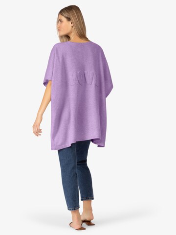 Rainbow Cashmere Cape in Lila