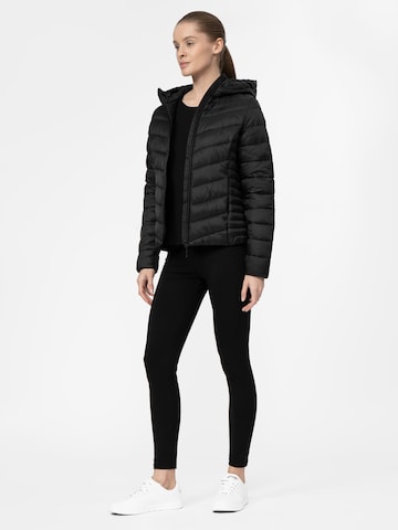 Veste de sport 4F en noir