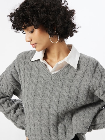 LEVI'S ®Pulover 'Rae Cropped Sweater' - siva boja