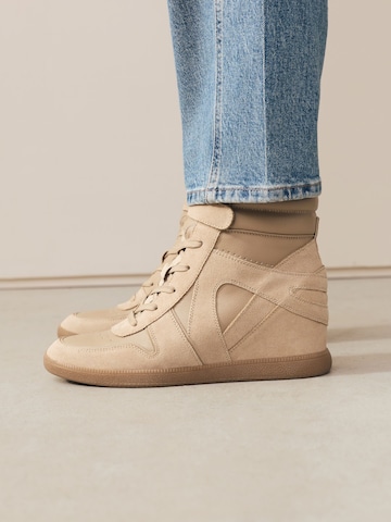 Next - Zapatillas deportivas altas 'Forever Comfort' en gris