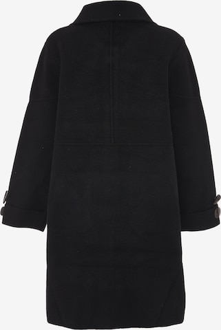 CELOCIA Knitted Coat in Black