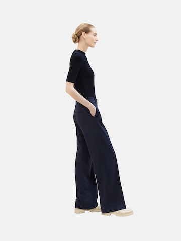 TOM TAILOR Loose fit Trousers with creases 'Lea' in Blue