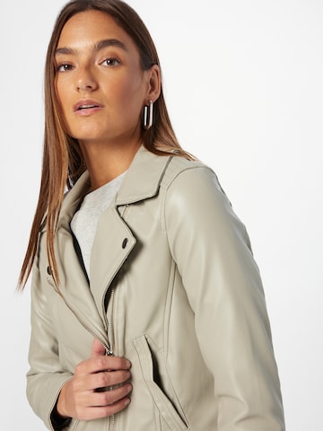 VERO MODA - Chaqueta de entretiempo 'BELLA ANNABEL' en verde