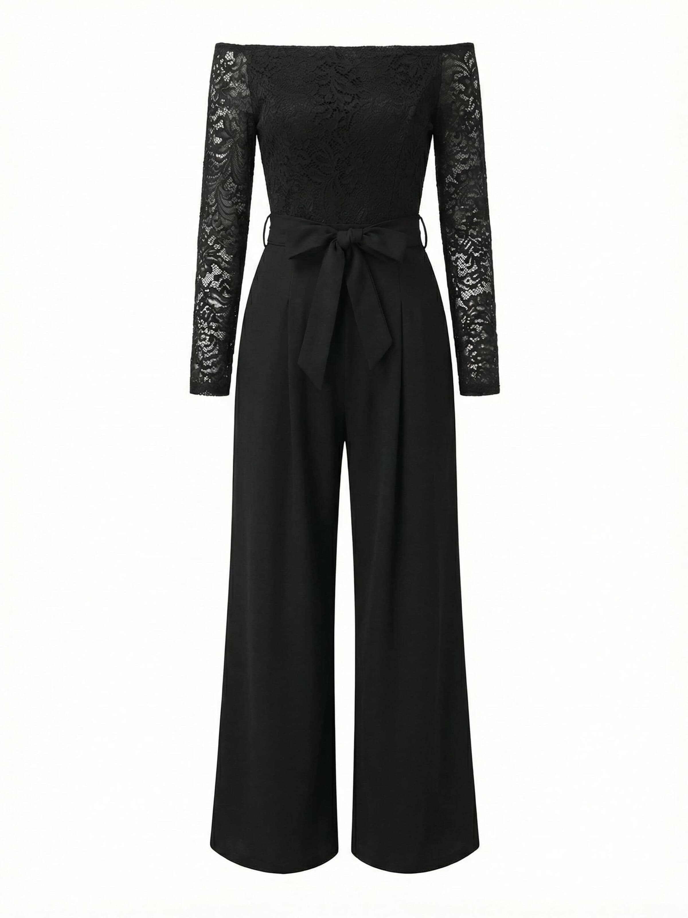 Cupshe Jumpsuit in Black: front