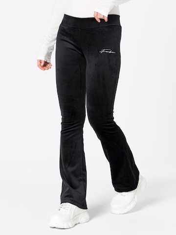 Flared Pantaloni di FUBU in nero: frontale