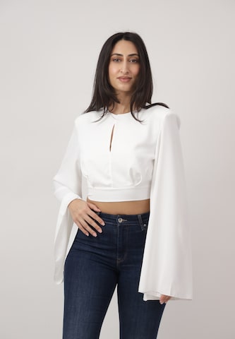 Elara Bluse in Weiß: Vorderseite