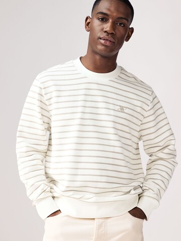 Next Sweatshirt i hvid: forside