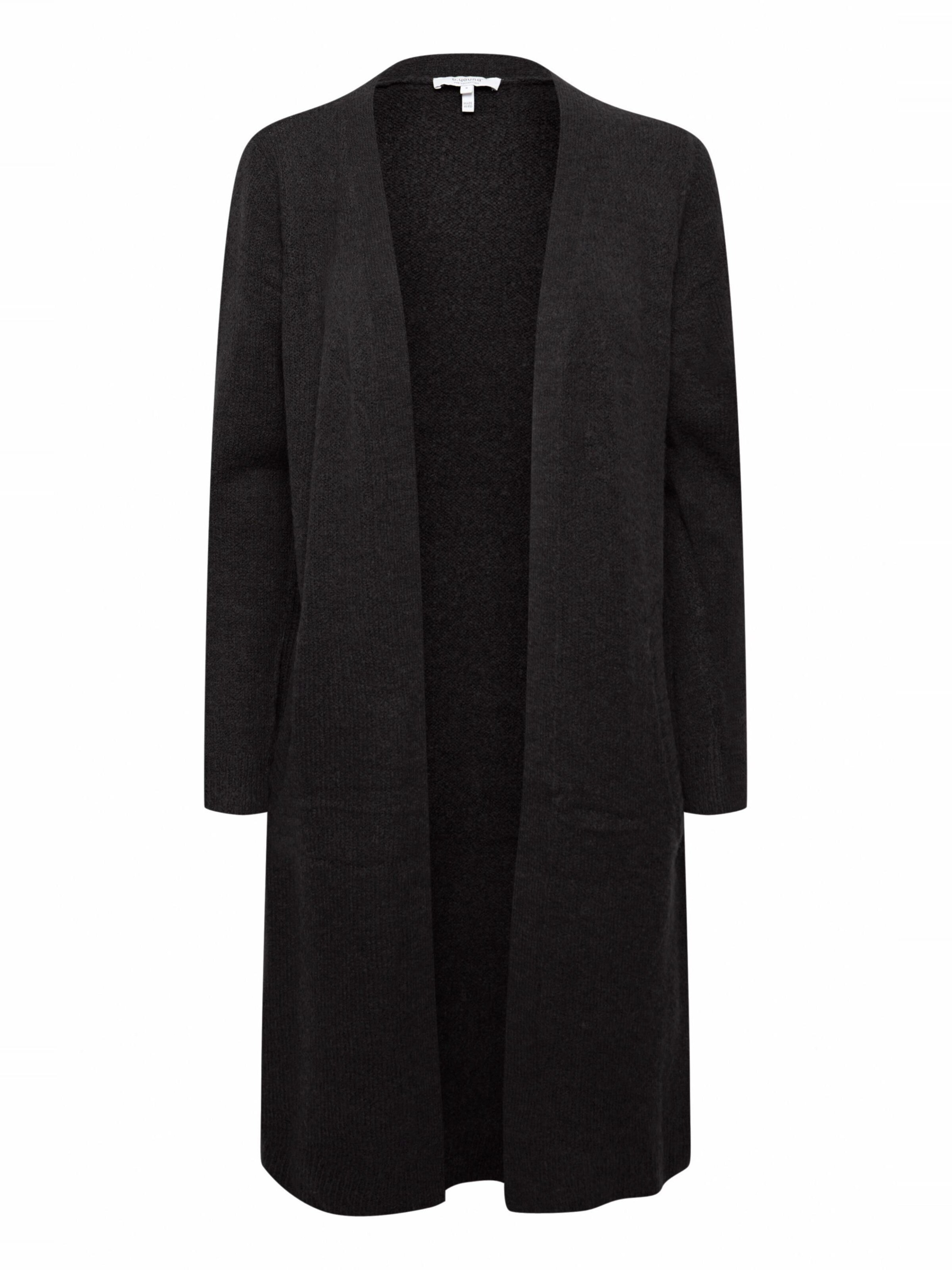 b.young Strickjacke ' Mirelle ' in Schwarz: Vorderseite