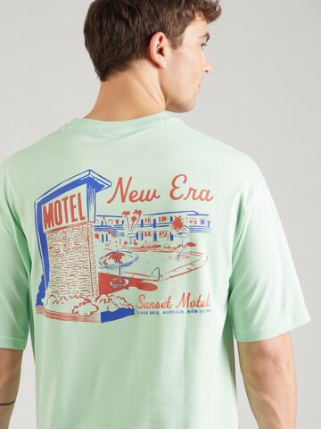 NEW ERA Póló 'VACATION' - zöld