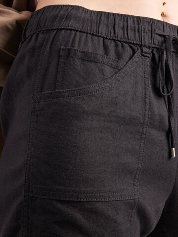 Effilé Pantalon s.Oliver en noir