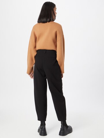 Liebesglück Loose fit Pleat-Front Pants 'JOENA' in Black