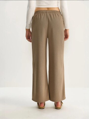 Wide Leg Pantalon Bianco Lucci en beige