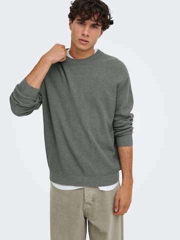 Pullover di Only & Sons in grigio