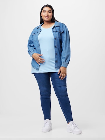 ONLY Carmakoma Shirt 'TANTIE' in Blauw