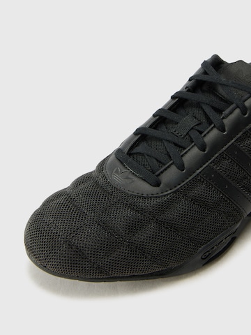 ADIDAS ORIGINALS - Sapatilhas baixas 'ADIRACER' em preto