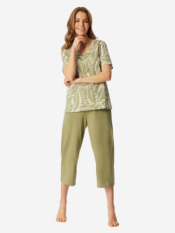 SCHIESSER Pyjama 'Comfort Essentials'‌‌‌‌‌‌‌‌‌‌ in Grün